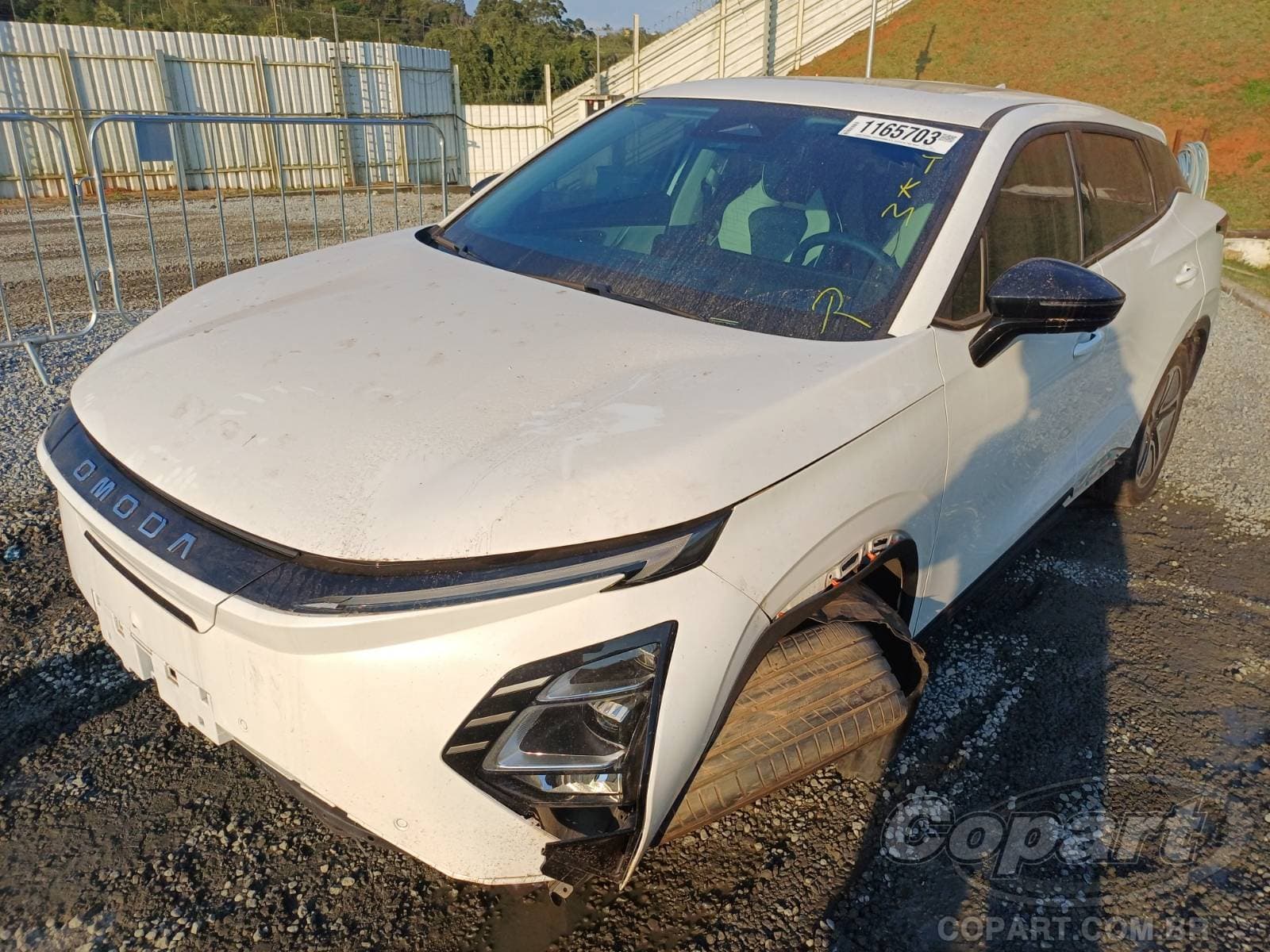 Omoda E5 2026 — foto 2