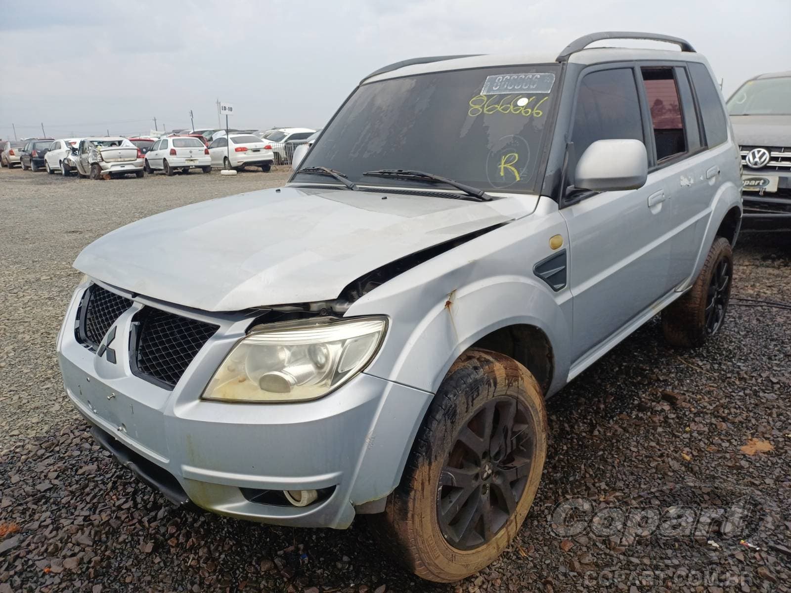 Mitsubishi Pajero TR4 2010 — foto 2