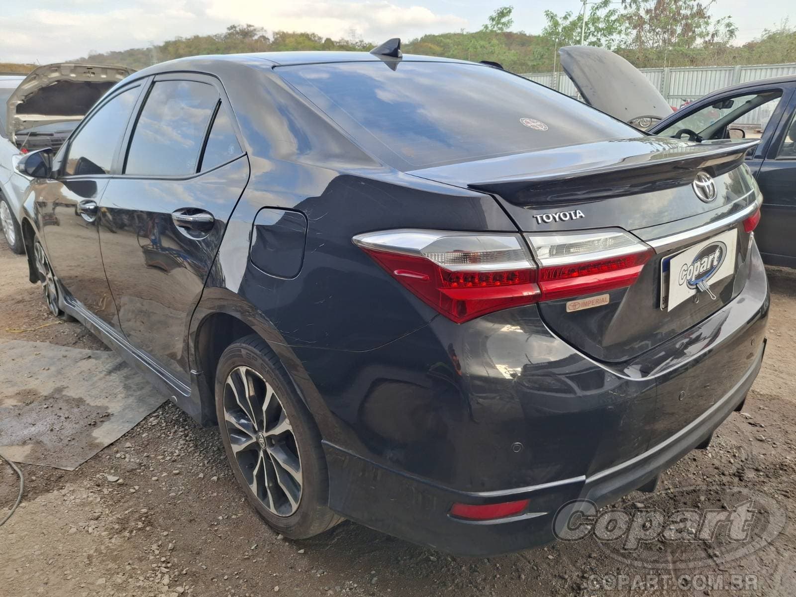 Toyota Corolla 2018 — foto 3