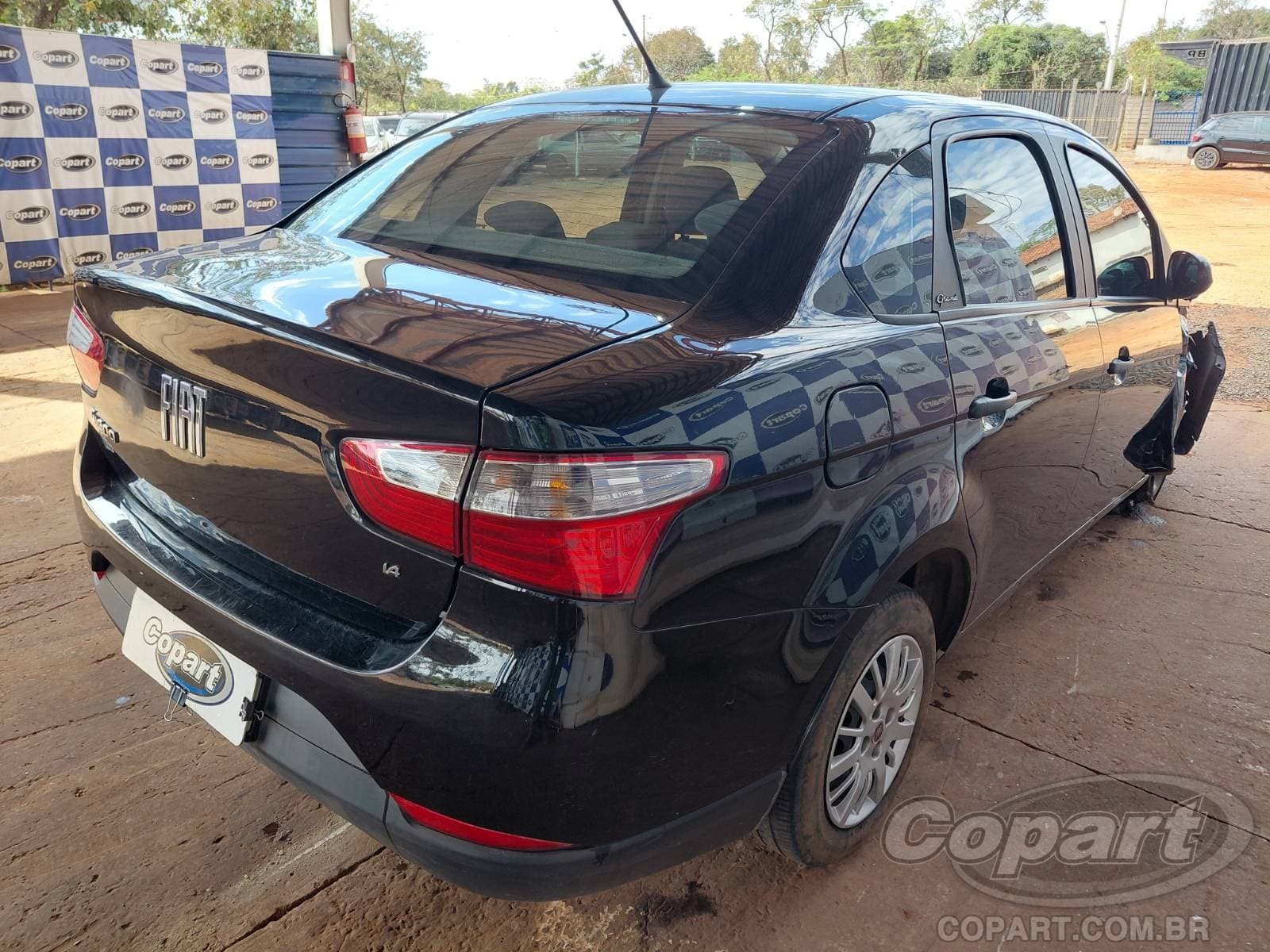 Fiat Grand Siena 2021 — foto 4