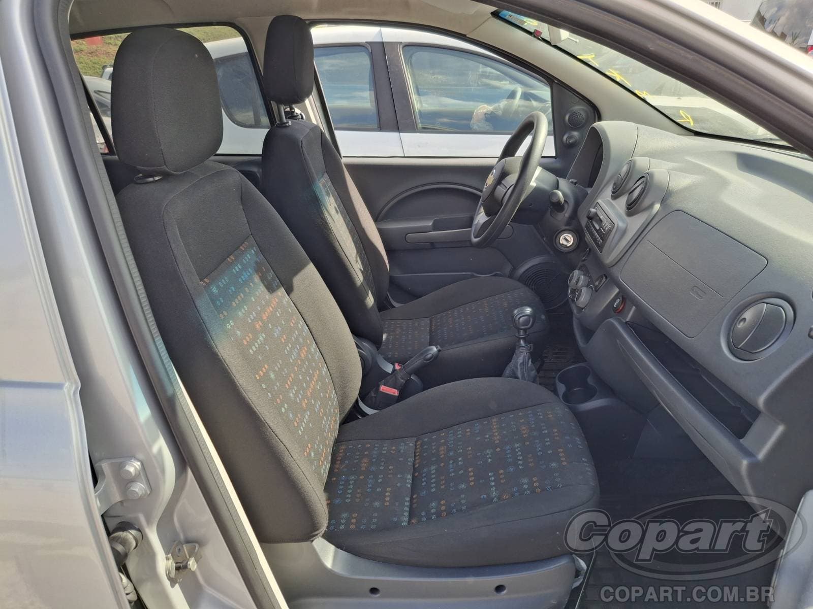 Fiat UNO 2014 — foto 5