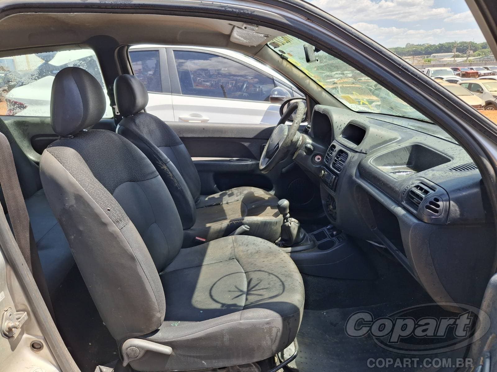 Renault Clio 2013 — foto 5