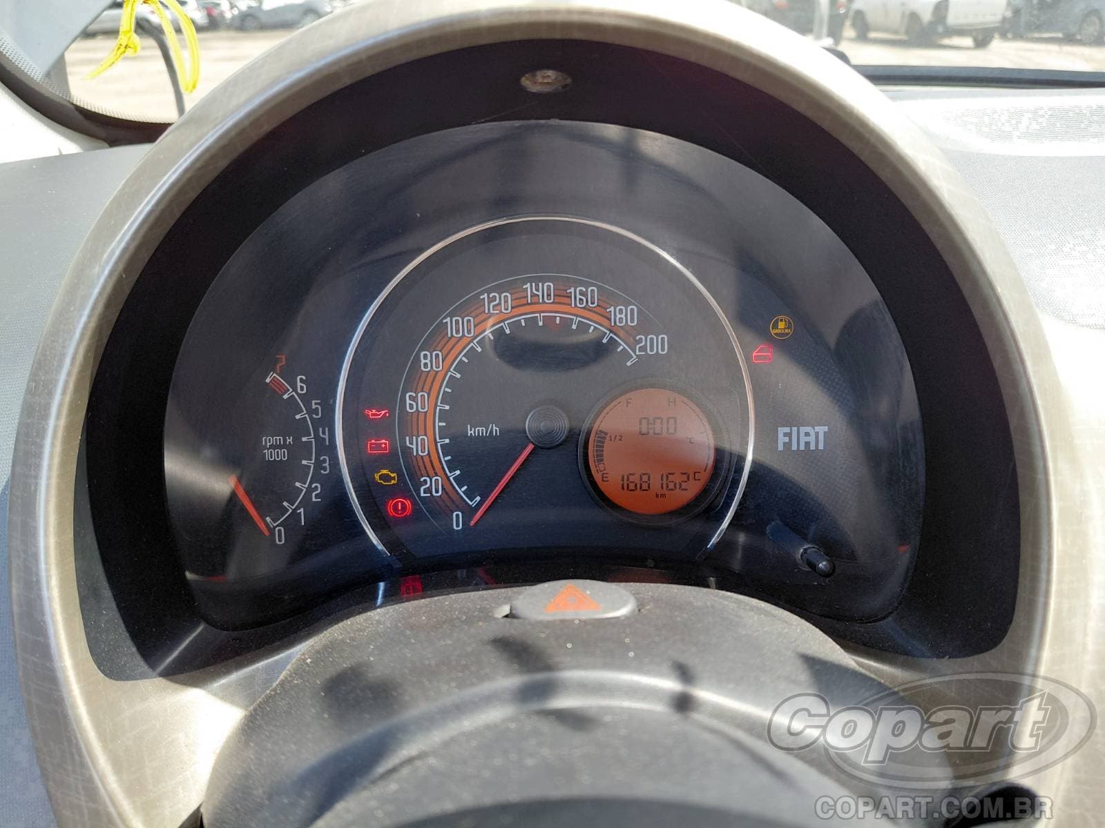 Fiat UNO 2011 — foto 8