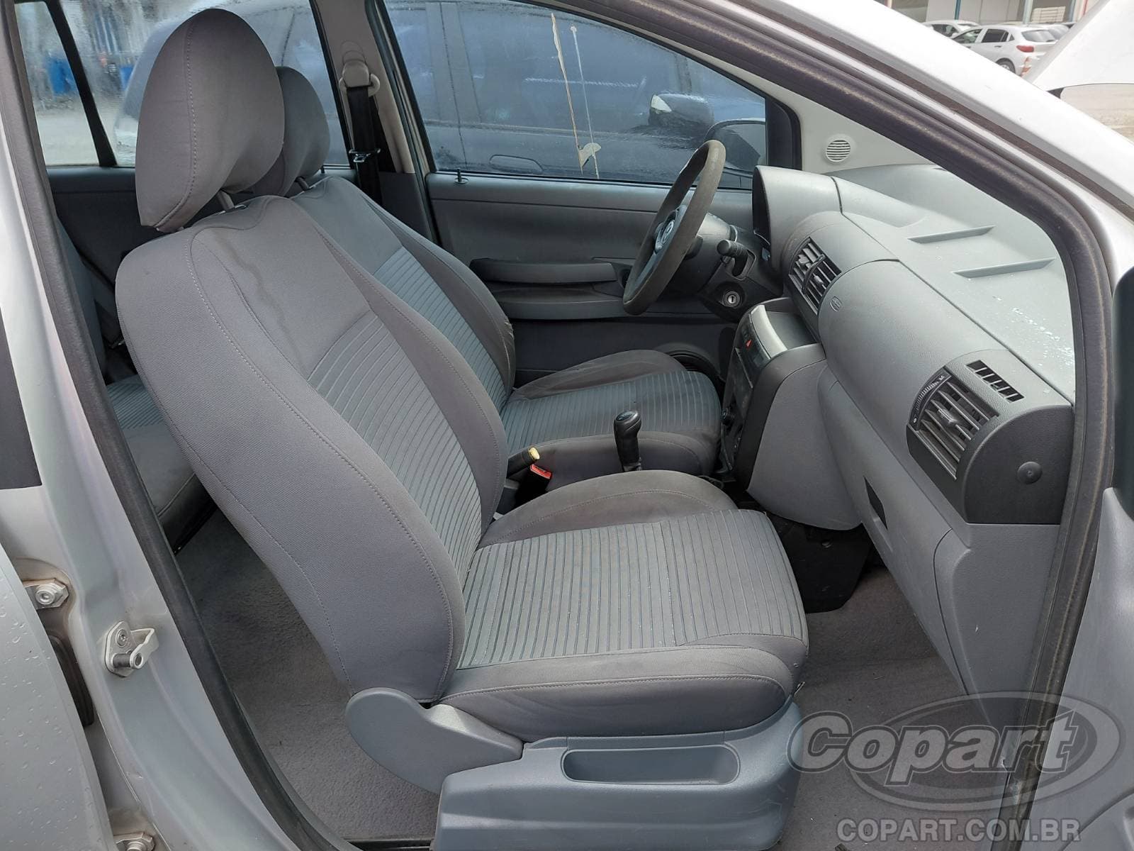 Volkswagen Spacefox 2008 — foto 5