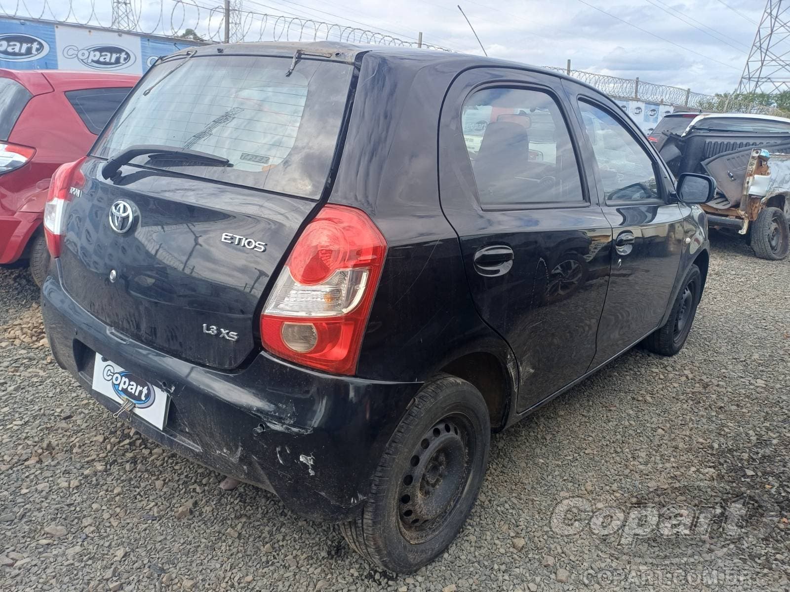 Toyota Etios 2013 — foto 4