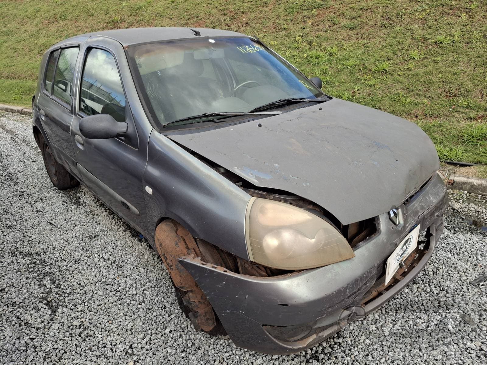 Renault Clio 2006 — foto 1