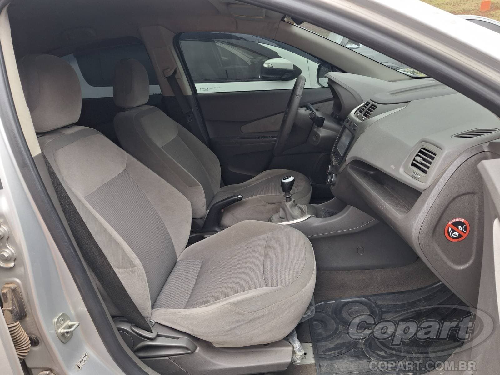 Chevrolet Cobalt 2014 — foto 5