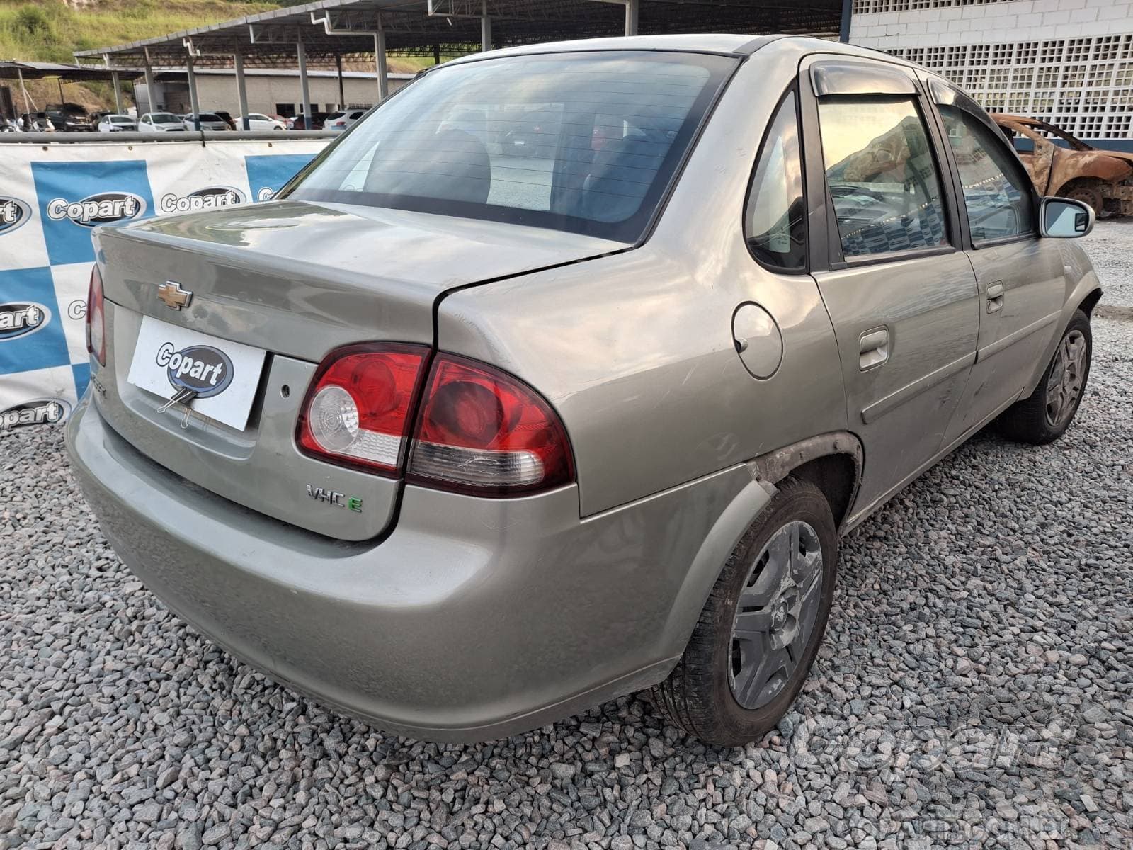 Chevrolet Classic 2011 — foto 4