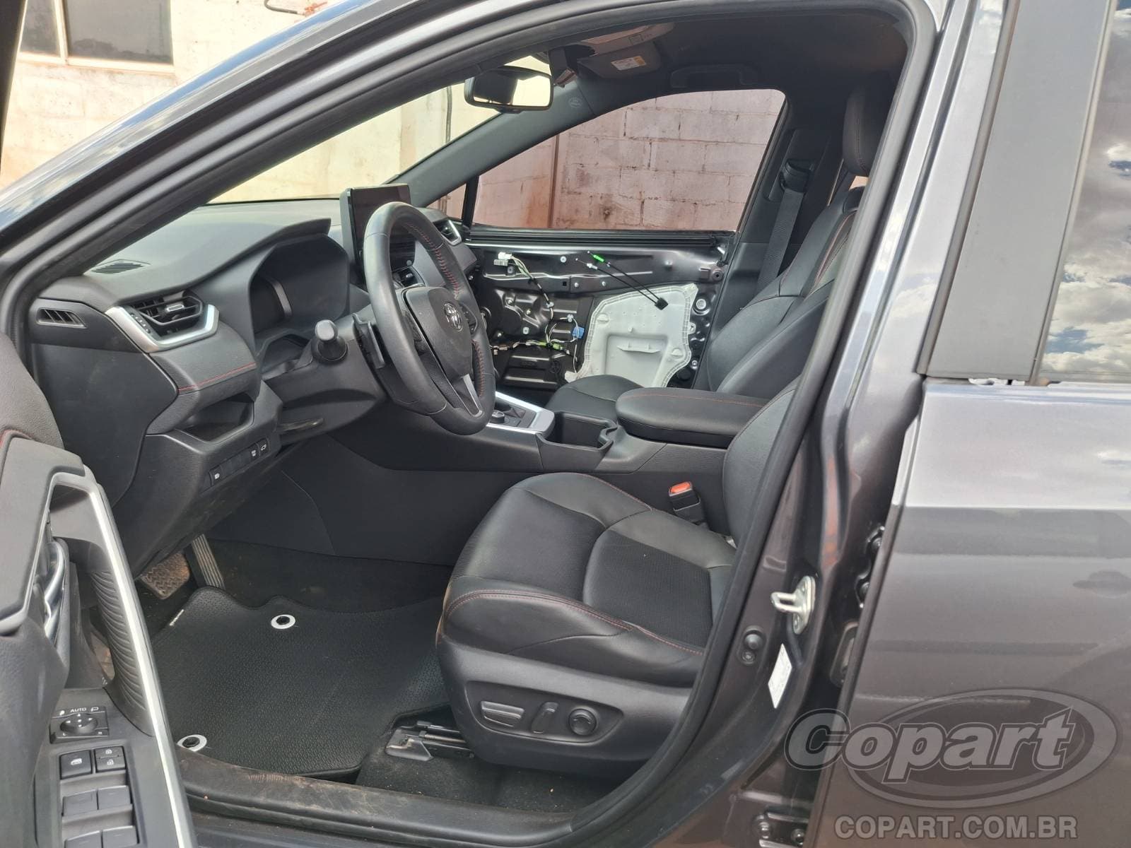 Toyota Rav4 2024 — foto 5