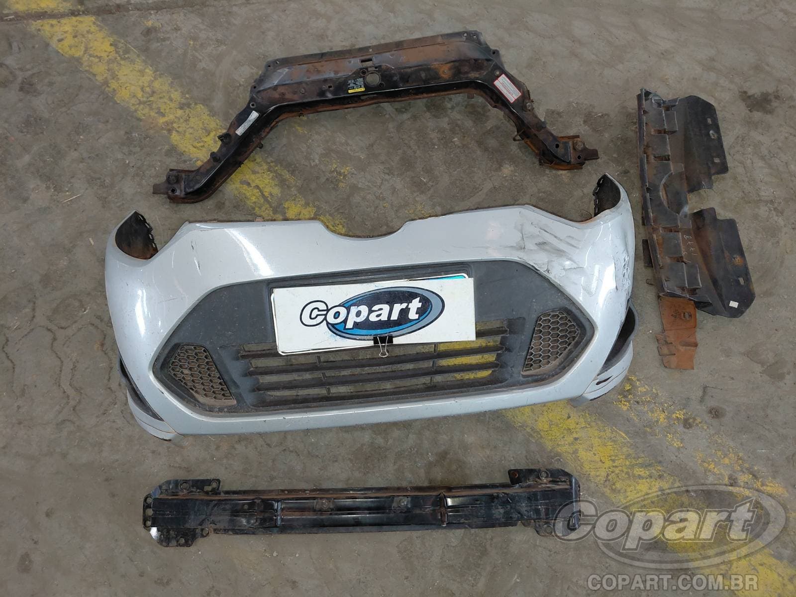 Ford Fiesta 2012 — foto 12