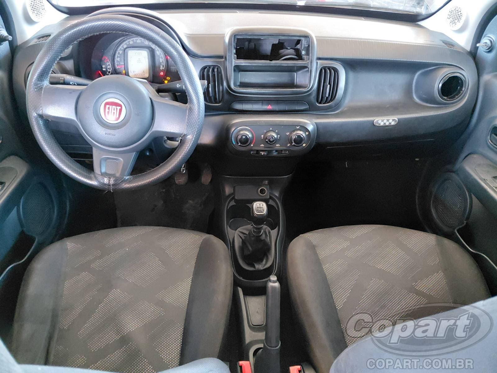 Fiat Mobi 2018 — foto 9