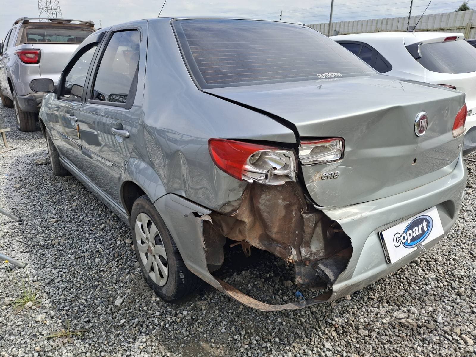Fiat Siena 2010 — foto 3