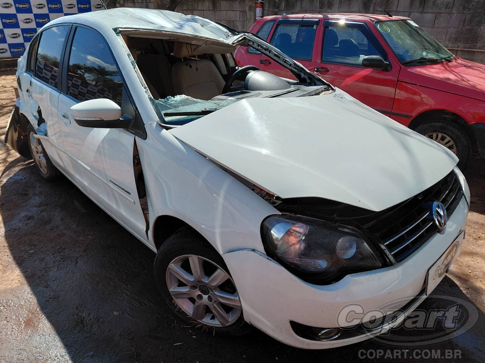 Volkswagen Polo Sedan 2012 — foto 1