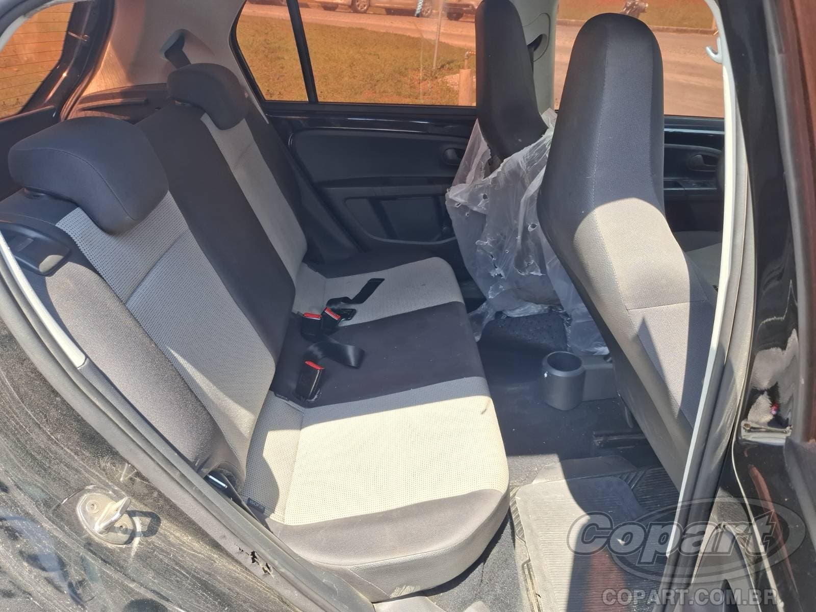 Volkswagen UP 2016 — foto 6