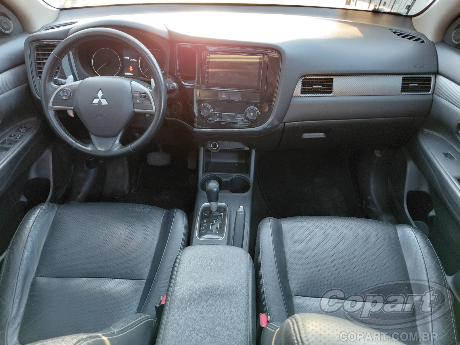 Mitsubishi Outlander 2014 — foto 9