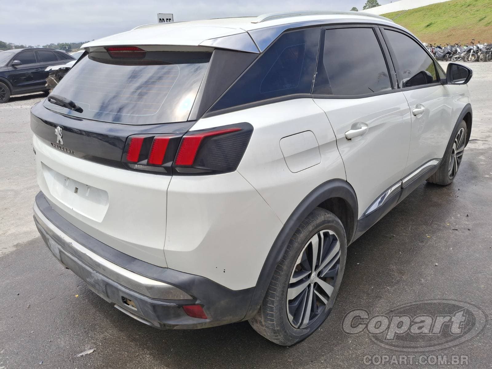 Peugeot 3008 2019 — foto 4