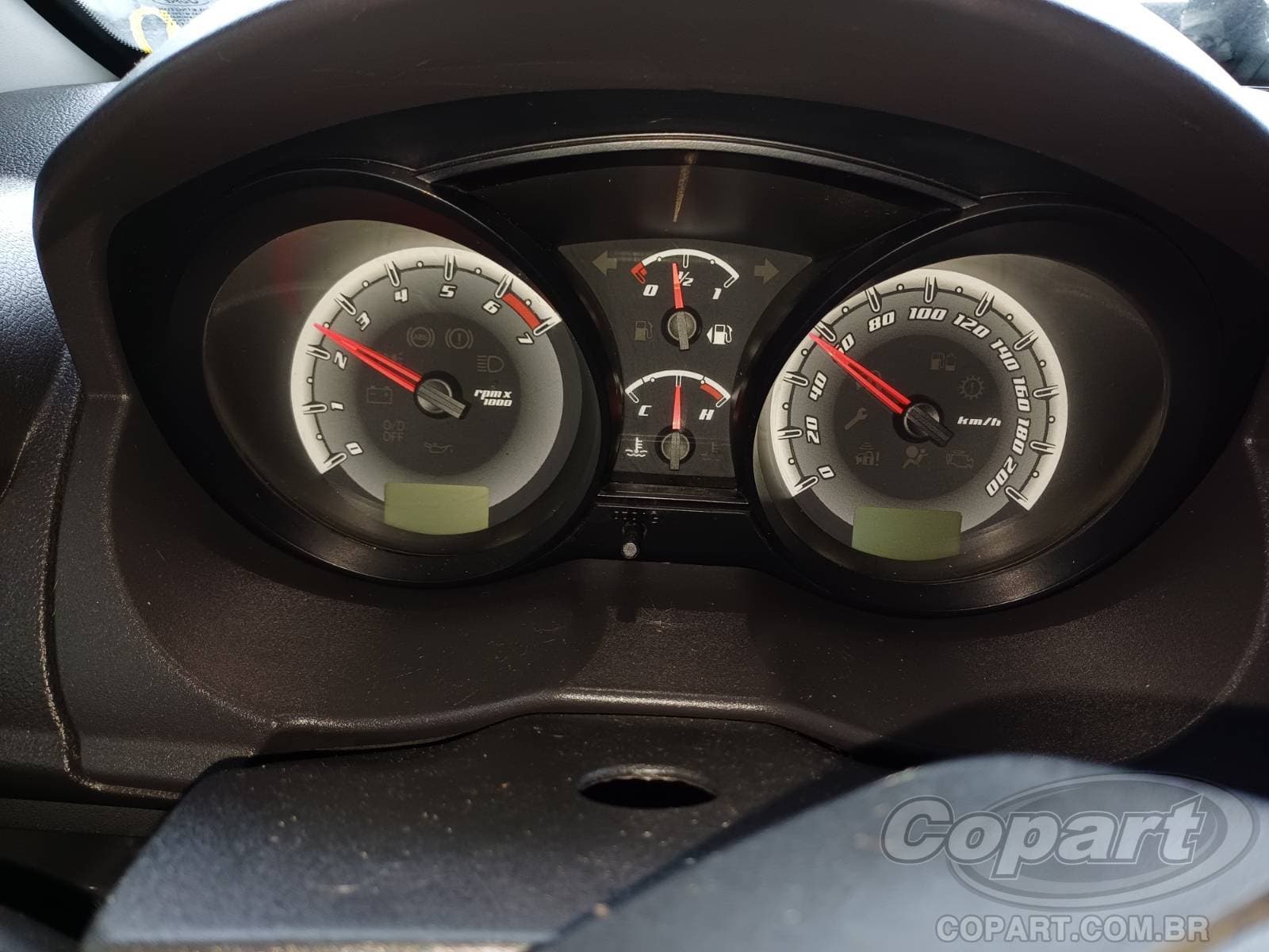 Ford Fiesta 2013 — foto 8
