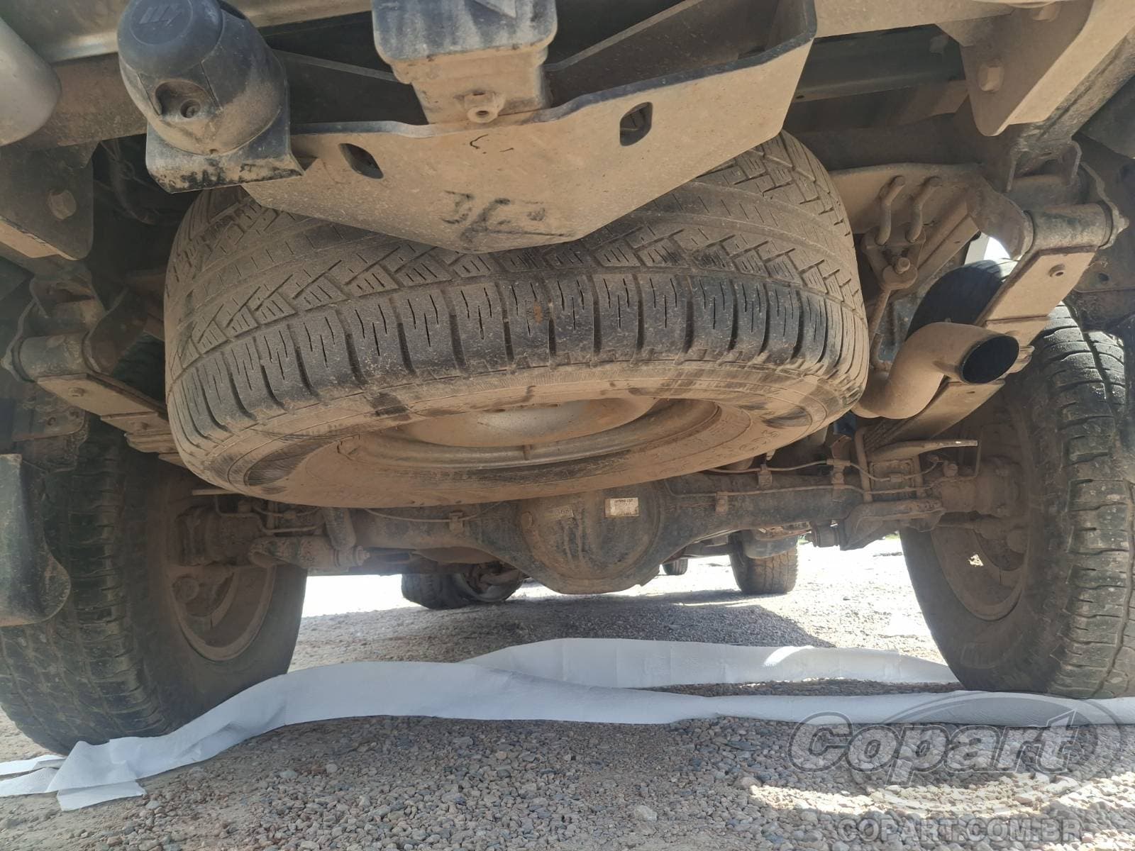 Mitsubishi L200 Triton 2015 — foto 10