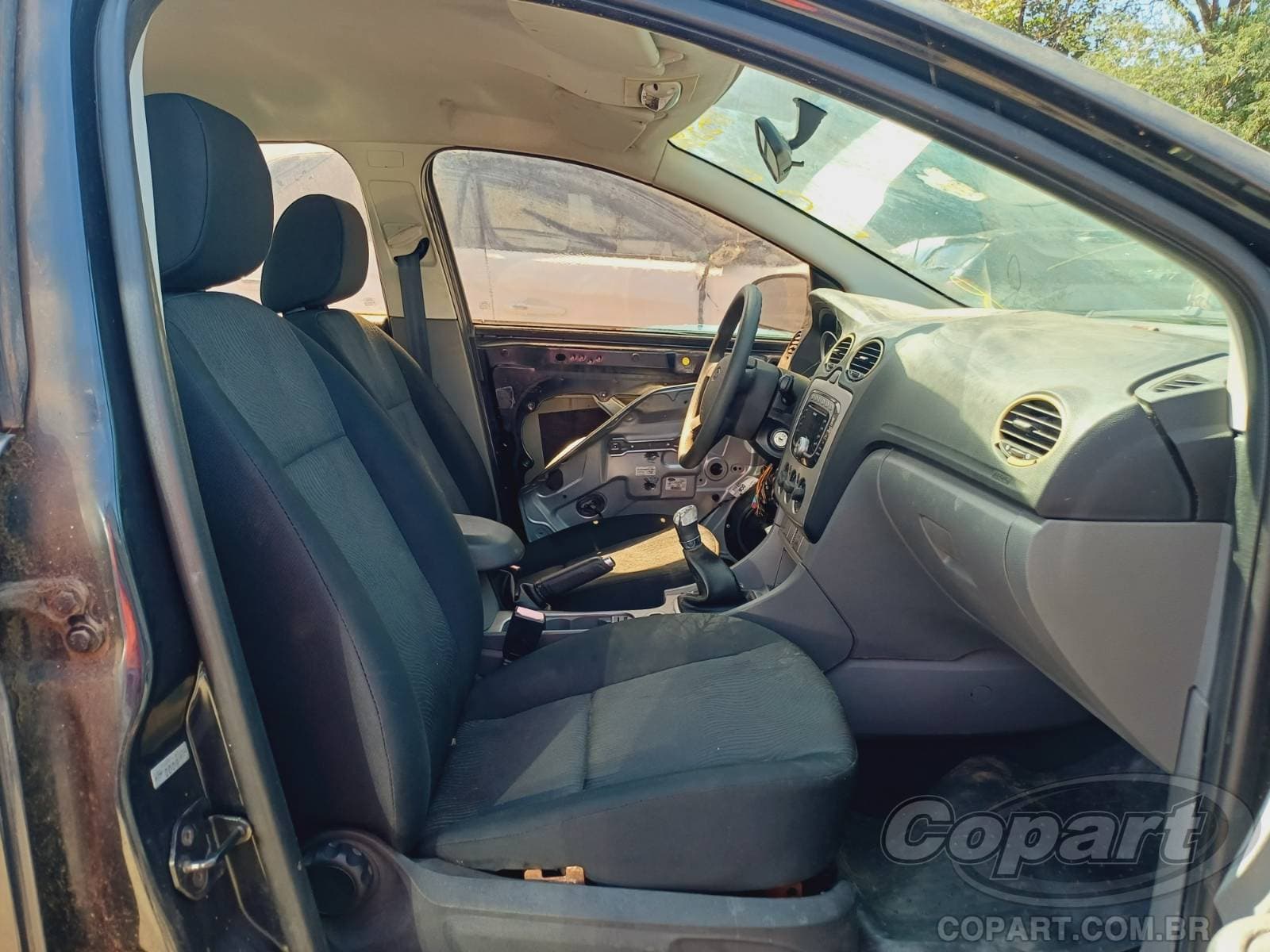 Ford Focus Sedan 2009 — foto 5