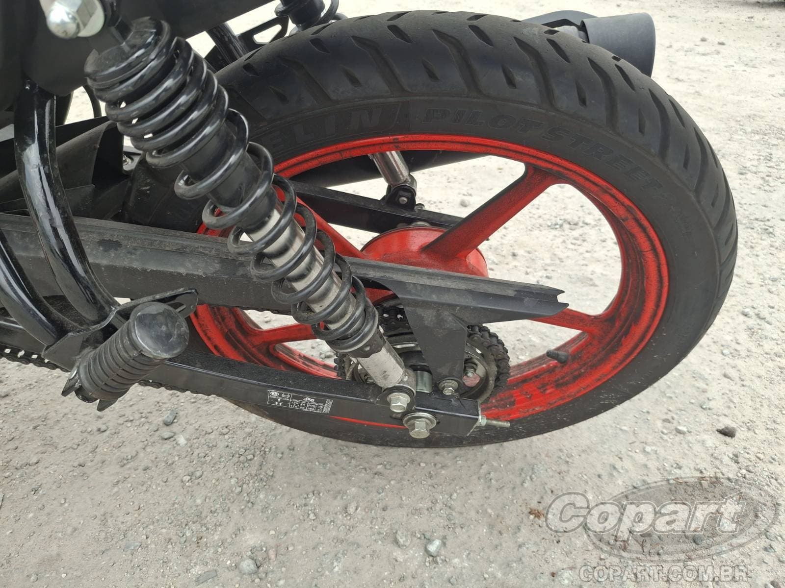 Yamaha Factor 2026 — foto 8