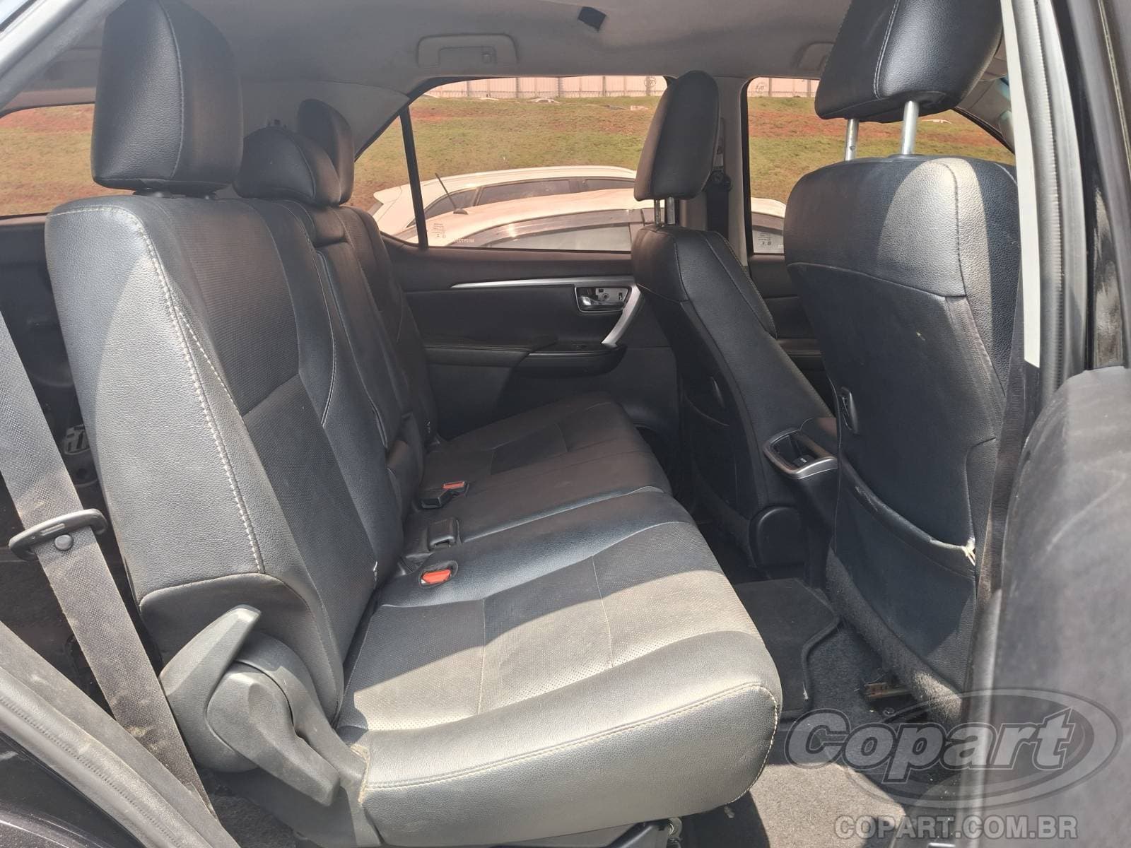 Toyota SW4 2022 — foto 6