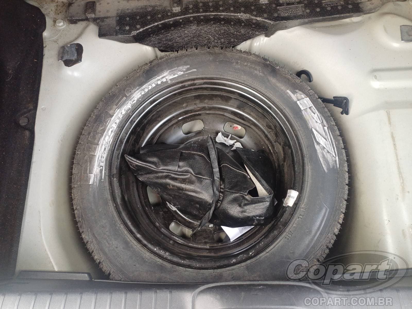 Peugeot 208 2020 — foto 10