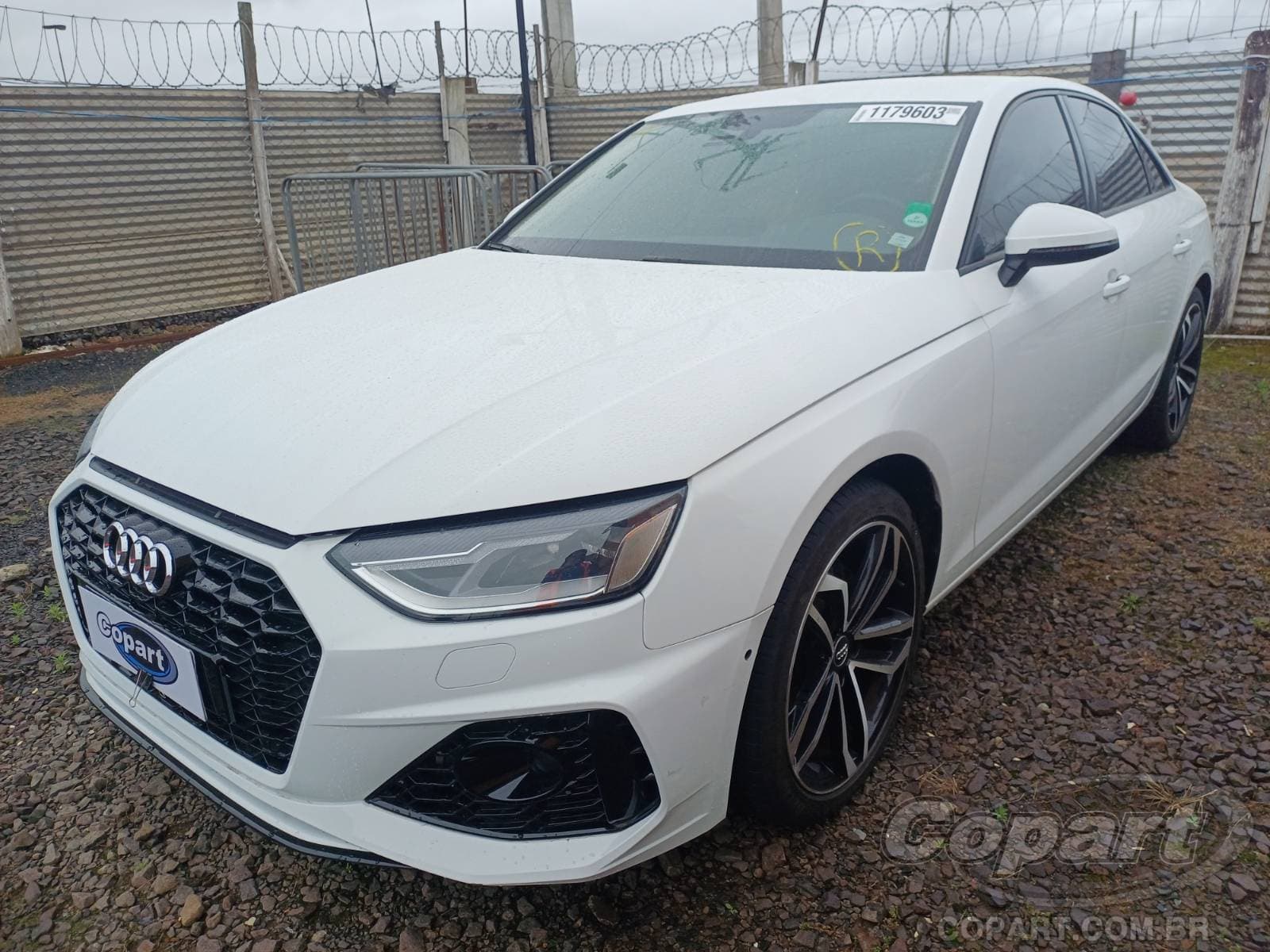 Audi A4 2021 — foto 2