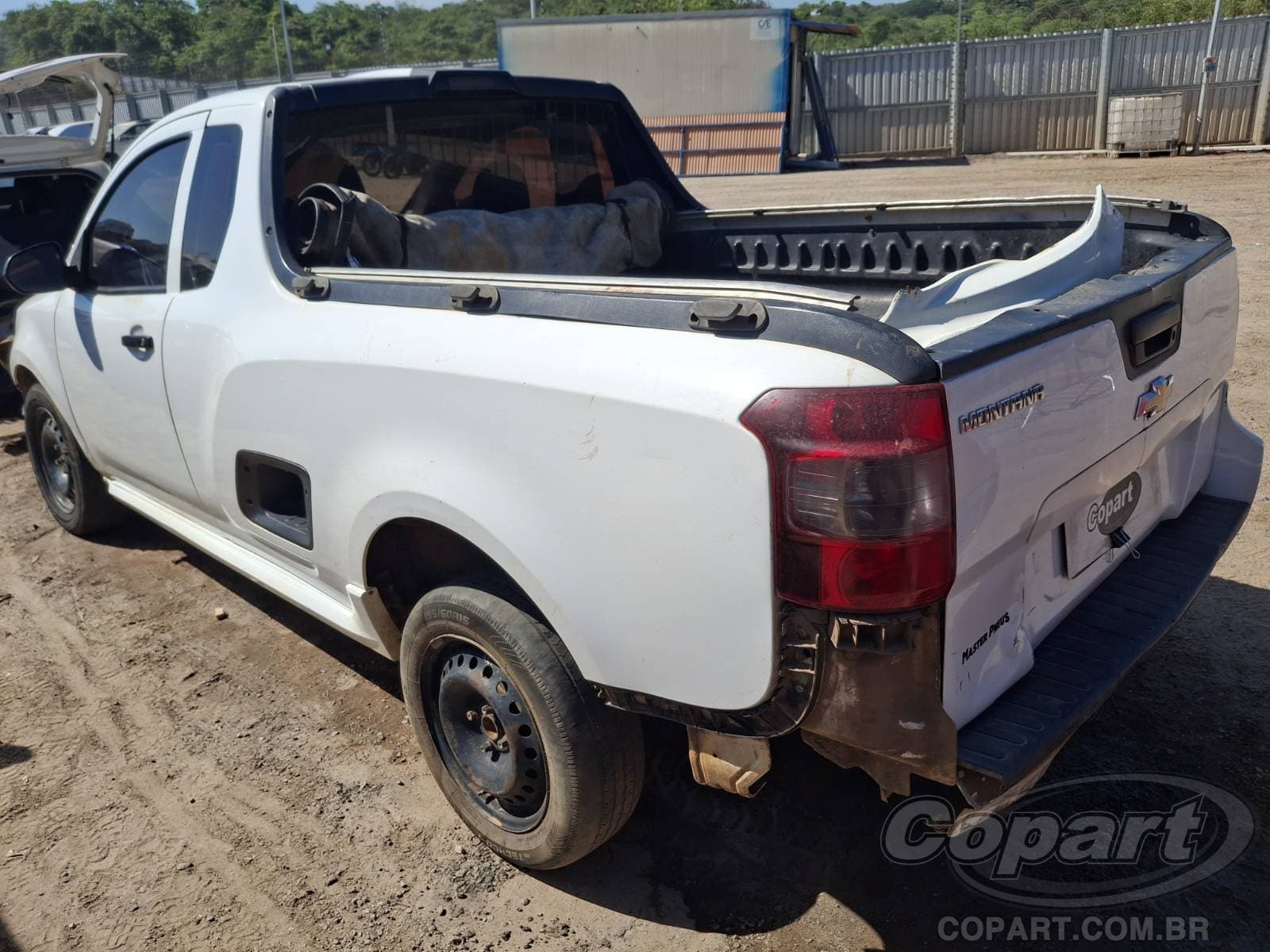 Chevrolet Montana 2019 — foto 3
