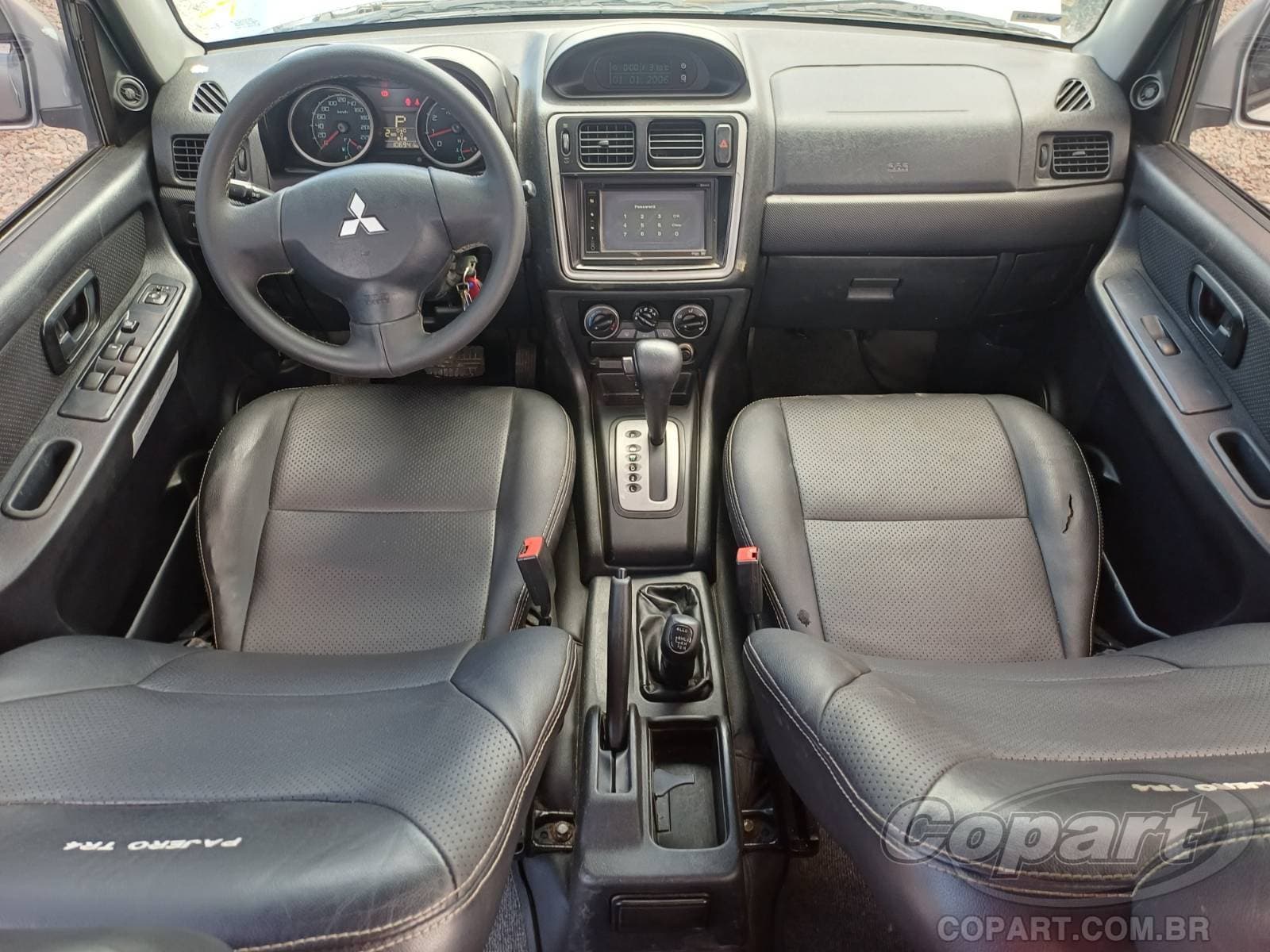 Mitsubishi Pajero TR4 2015 — foto 9