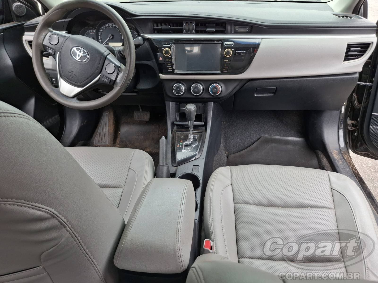 Toyota Corolla 2015 — foto 9