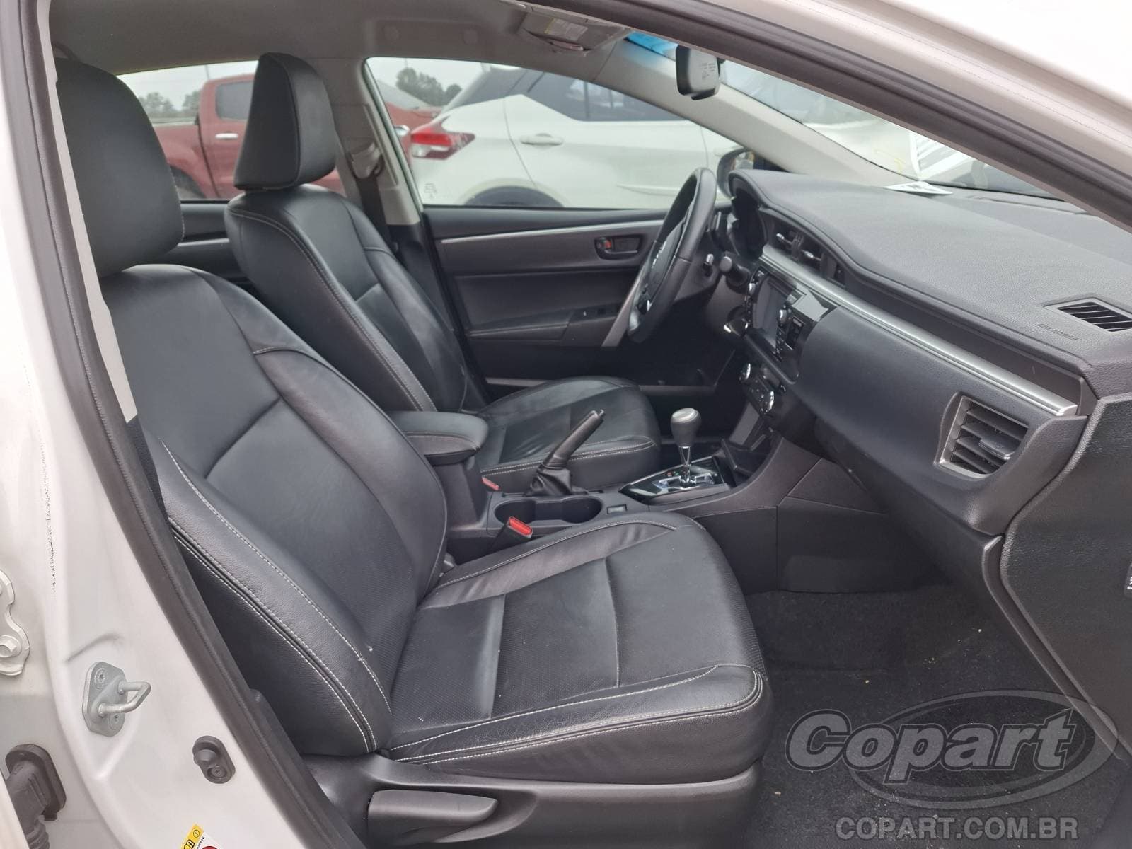 Toyota Corolla 2017 — foto 5