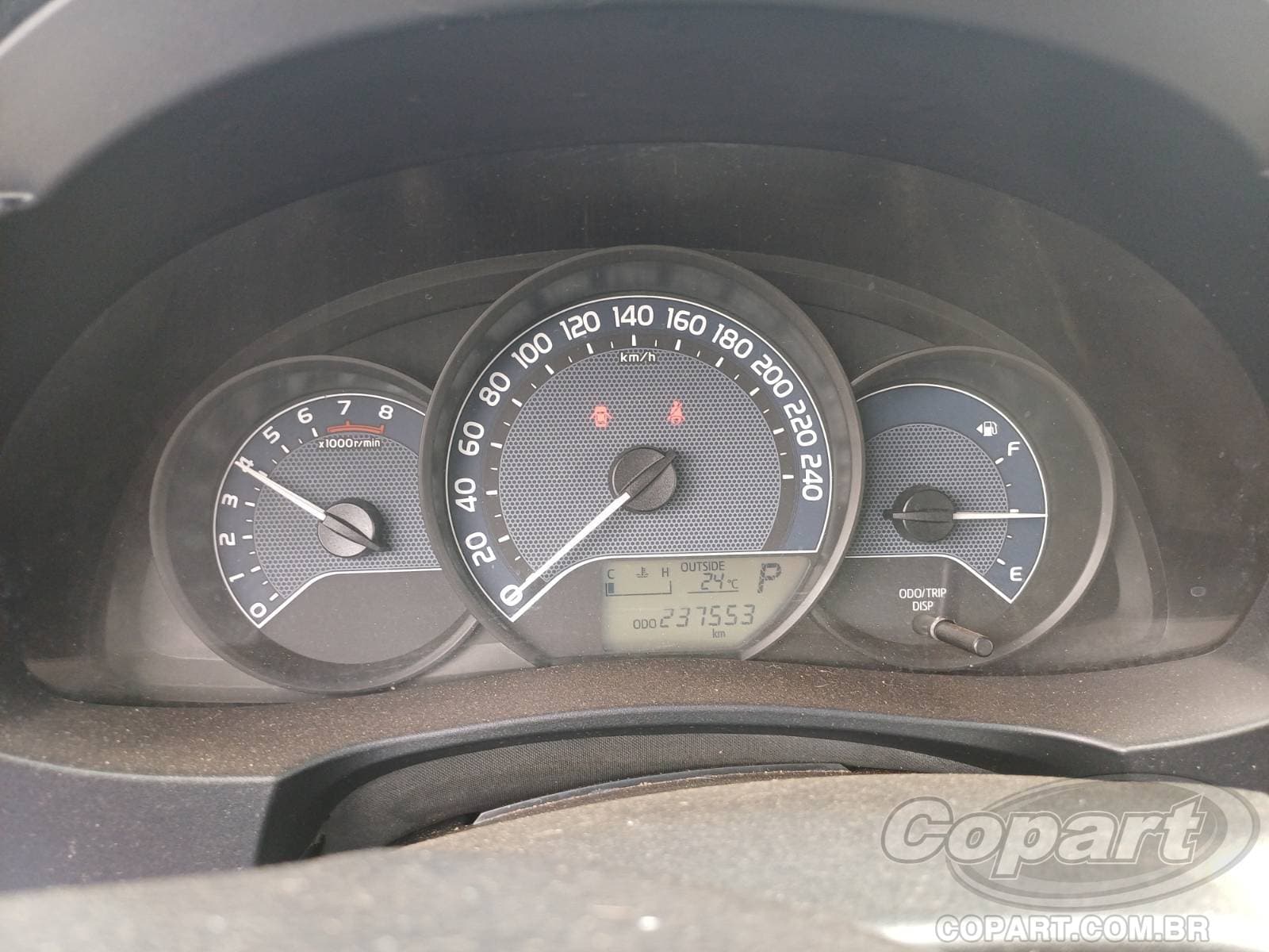 Toyota Corolla 2015 — foto 8