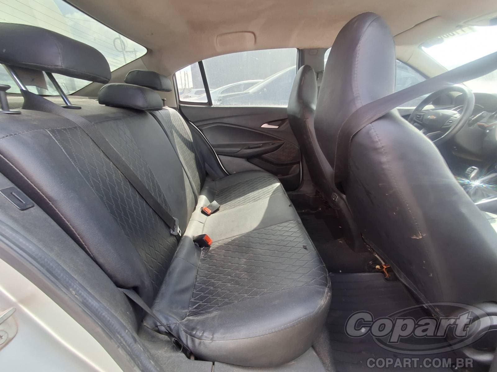 Chevrolet Onix Plus 2020 — foto 6