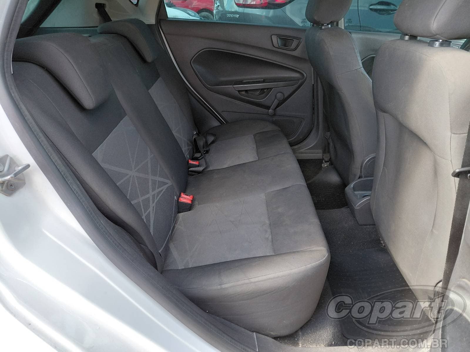 Ford Fiesta 2014 — foto 6