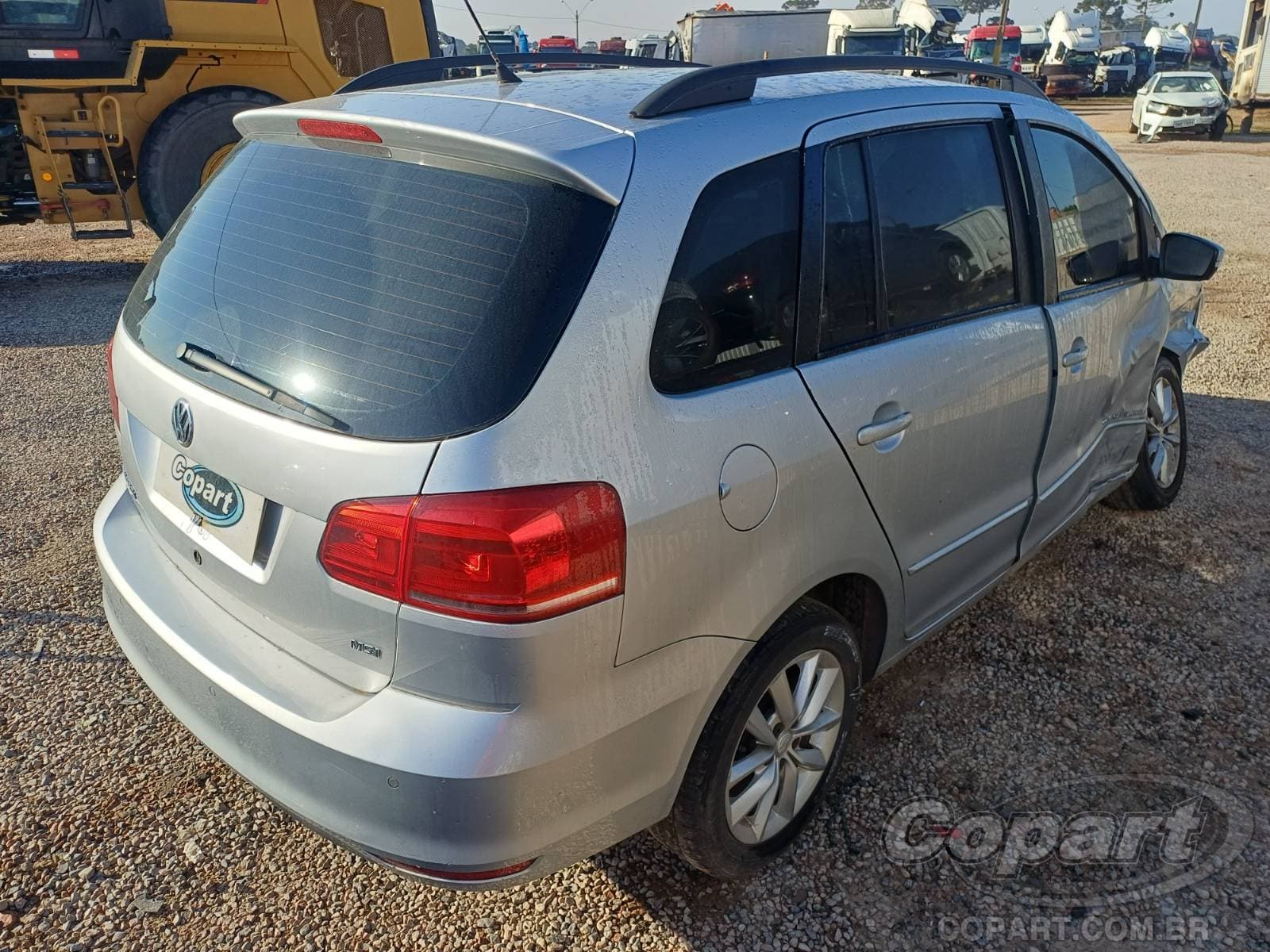 Volkswagen Spacefox 2015 — foto 4