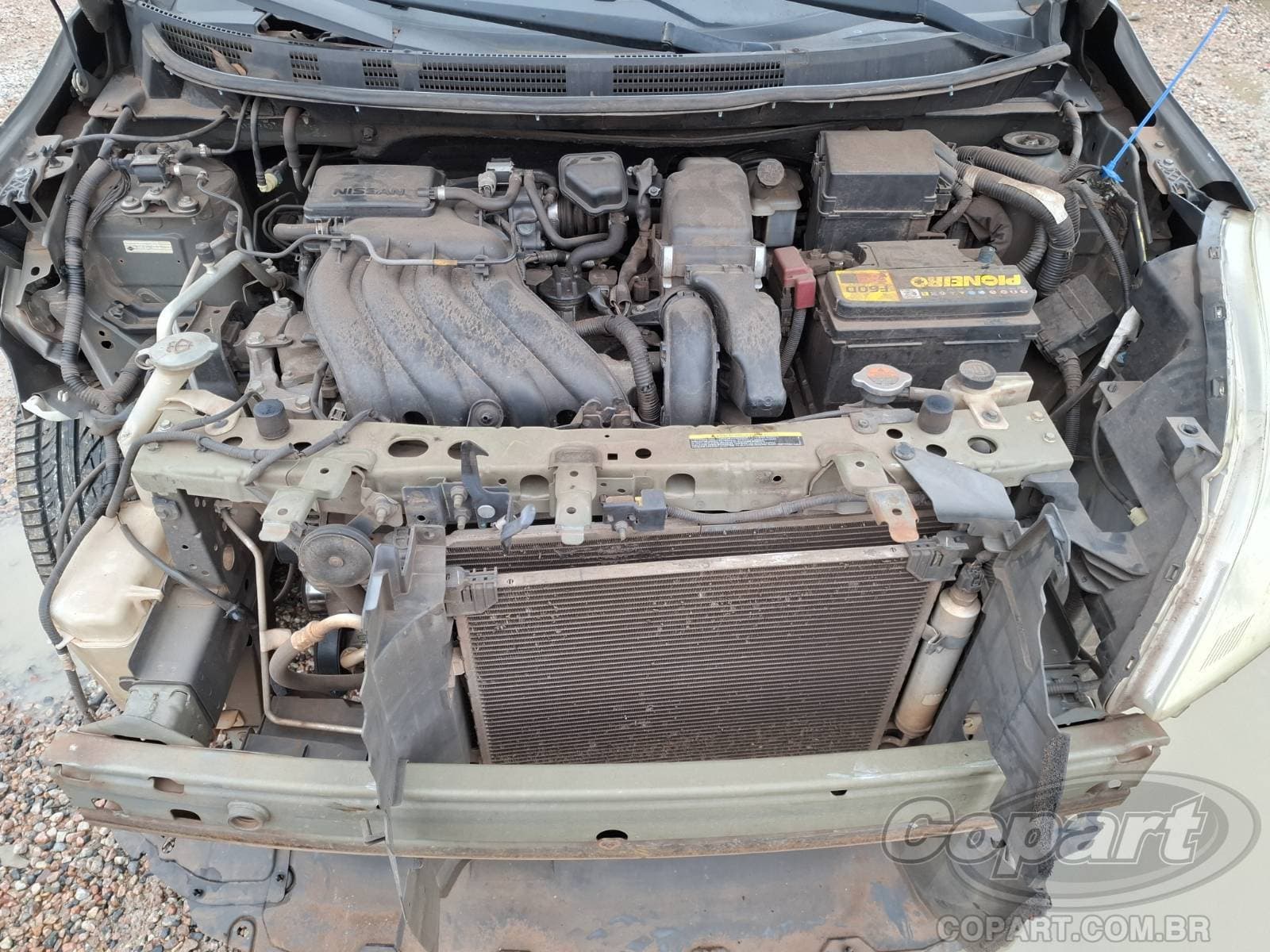 Nissan Versa 2013 — foto 7