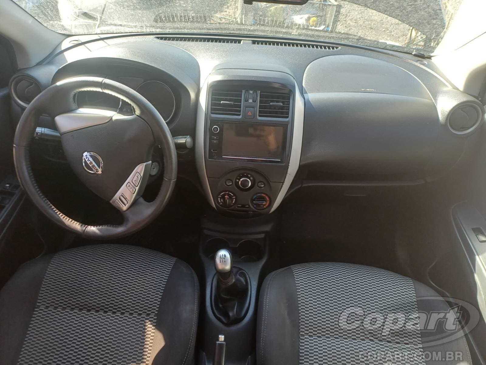 Nissan Versa 2020 — foto 9