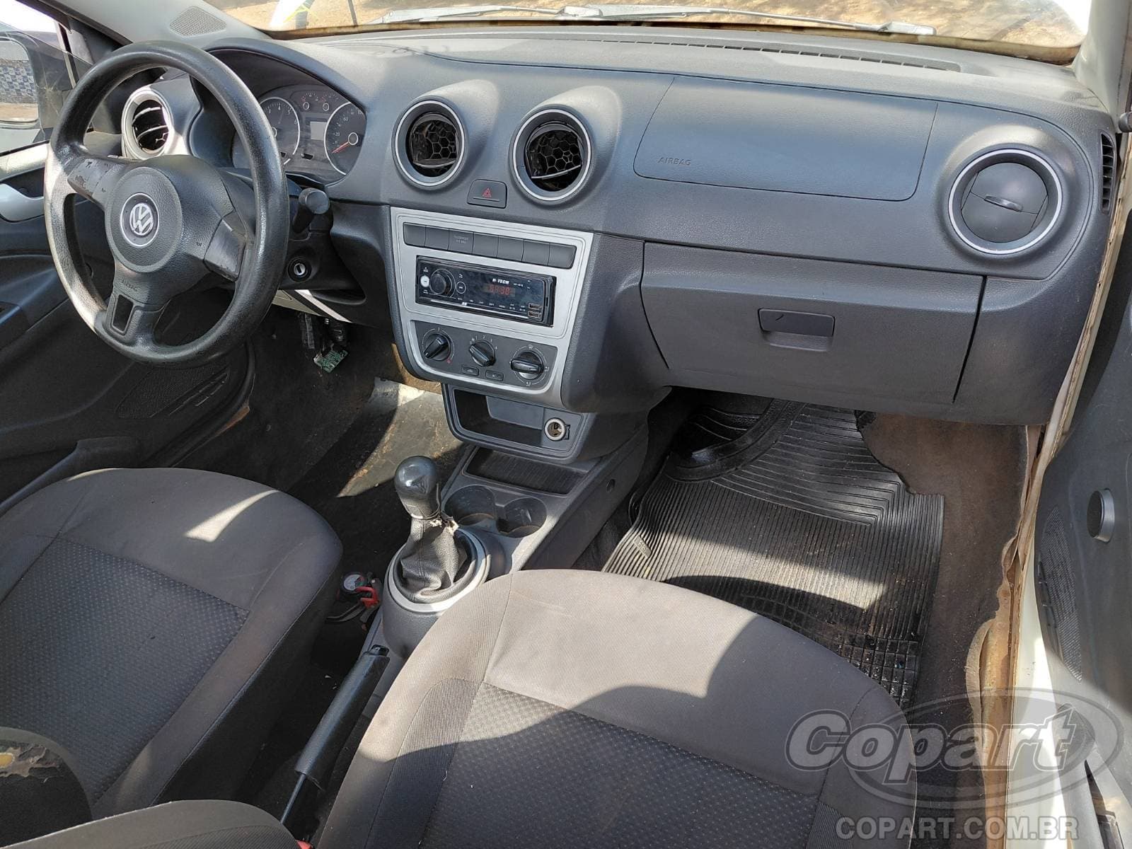 Volkswagen Saveiro 2015 — foto 9