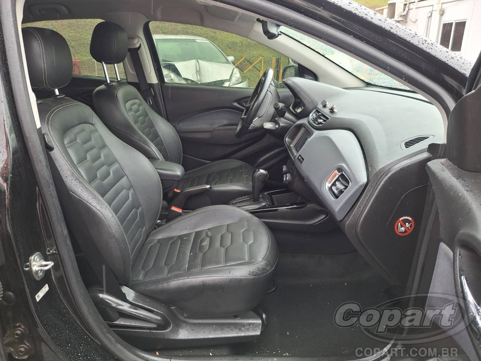 Chevrolet Onix 2019 — foto 5