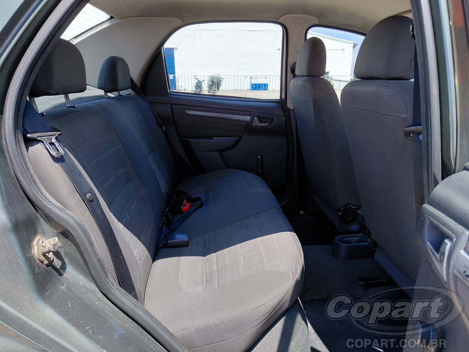 Chevrolet Prisma 2011 — foto 6