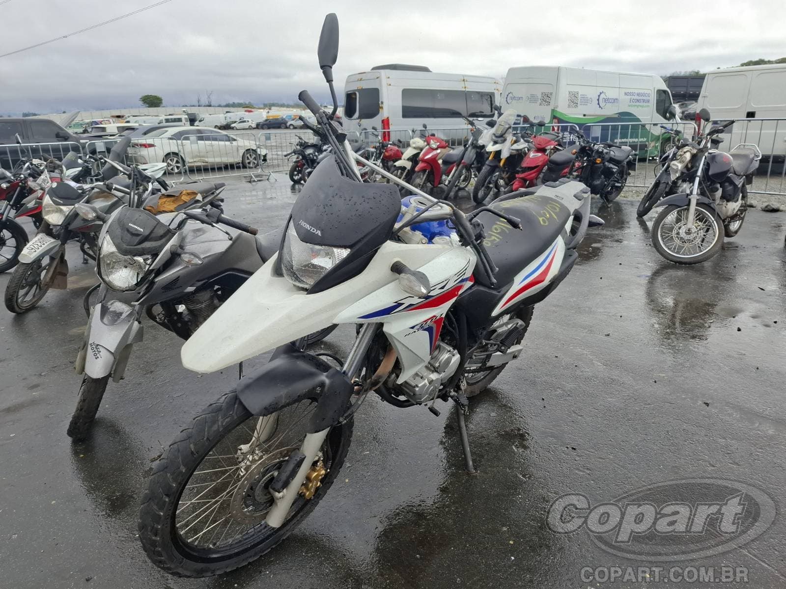 Honda XRE 300 2017 — foto 2