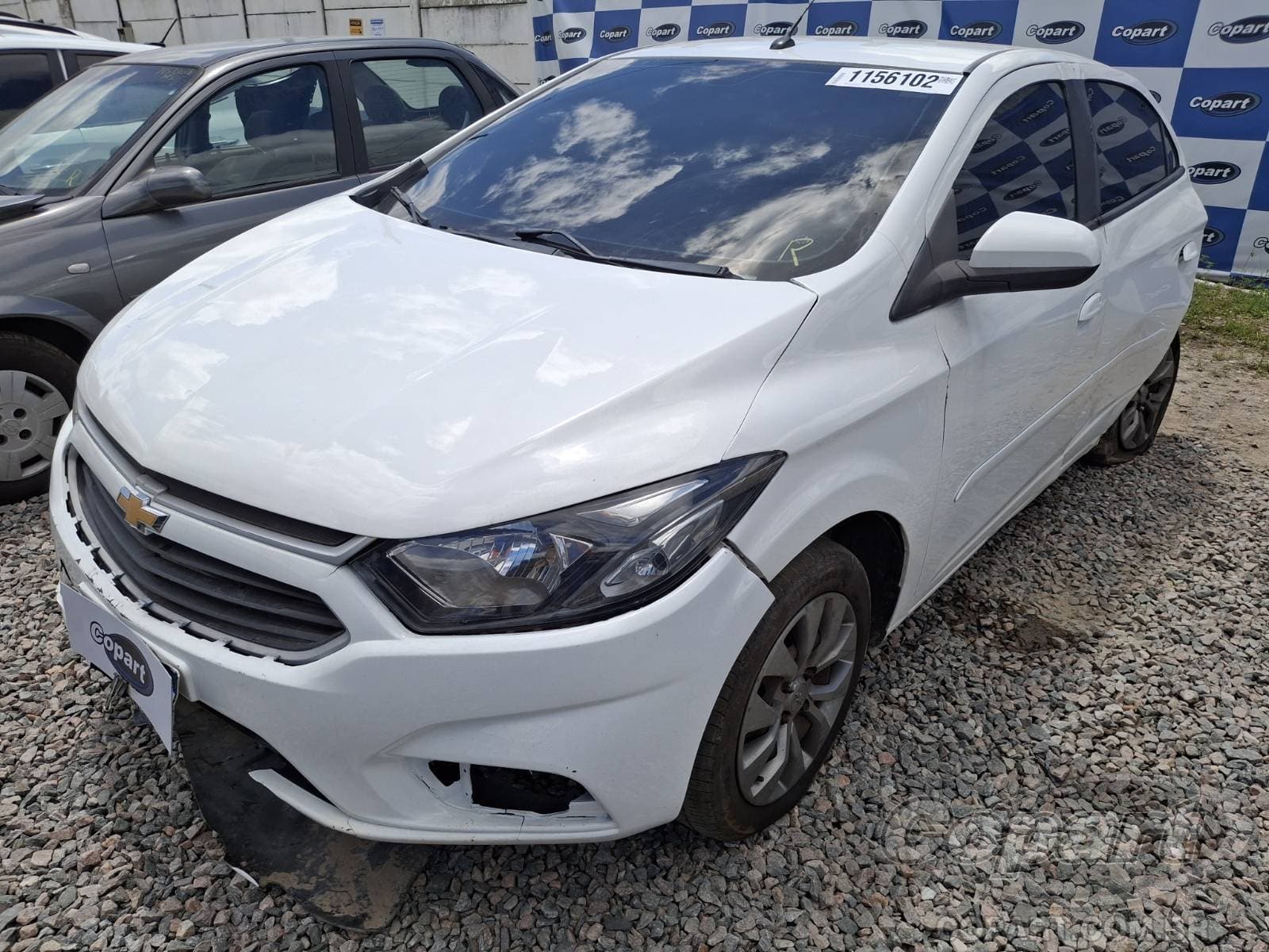 Chevrolet Onix 2017 — foto 2