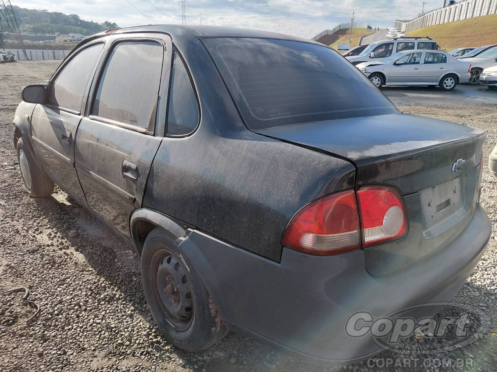 Chevrolet Classic 2012 — foto 3