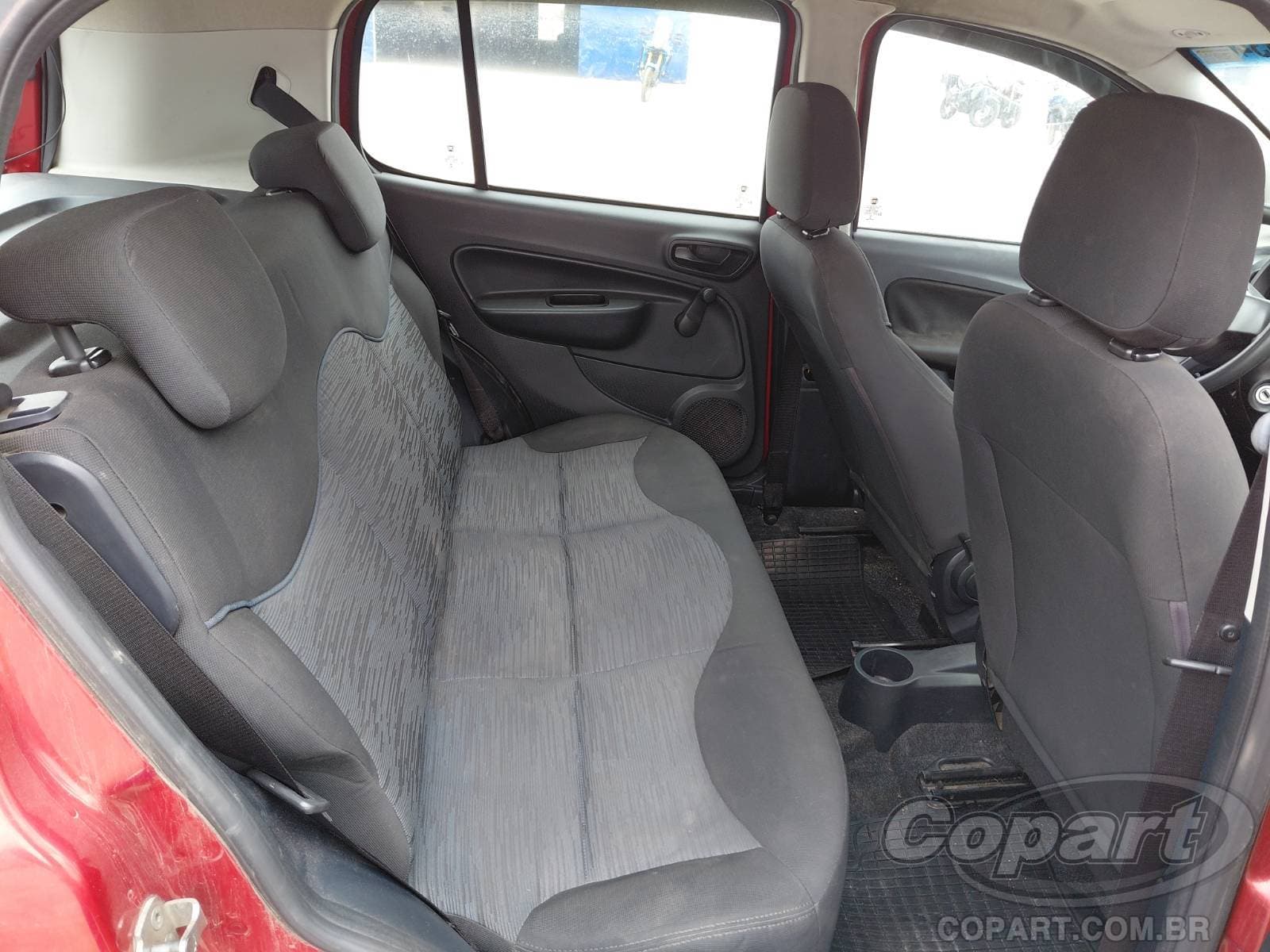 Fiat UNO 2017 — foto 6