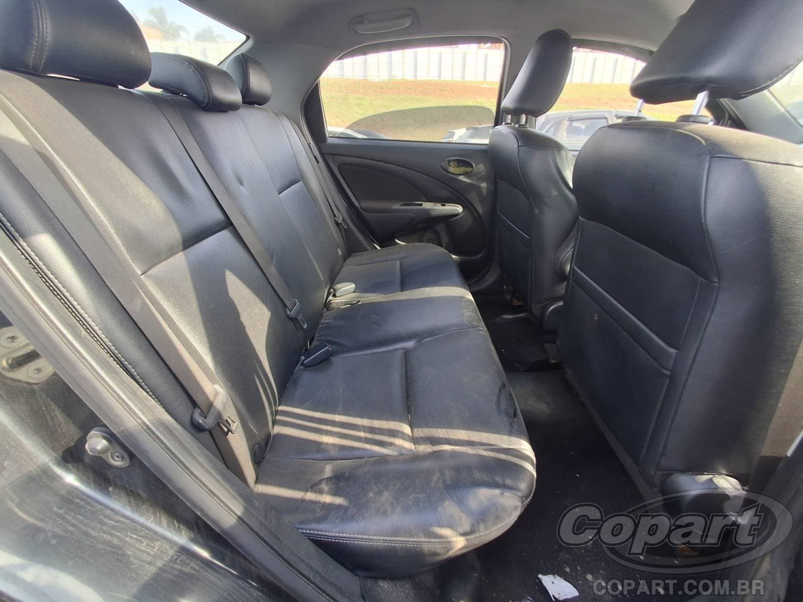 Toyota Etios Seda 2019 — foto 6