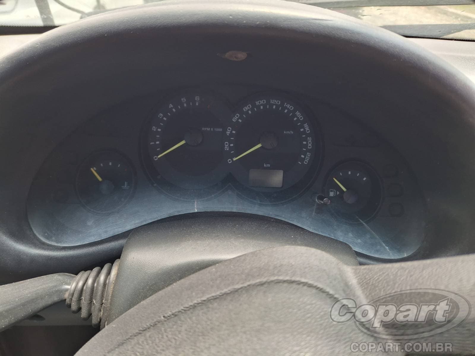 Chevrolet Classic 2012 — foto 8