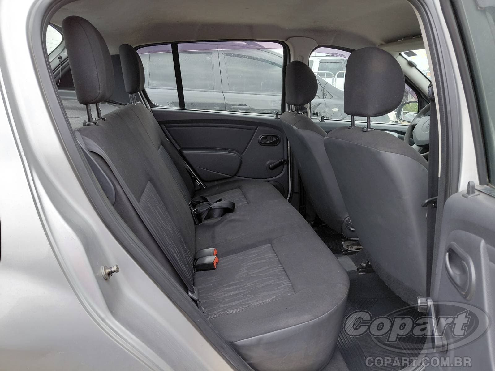 Renault Sandero 2012 — foto 6