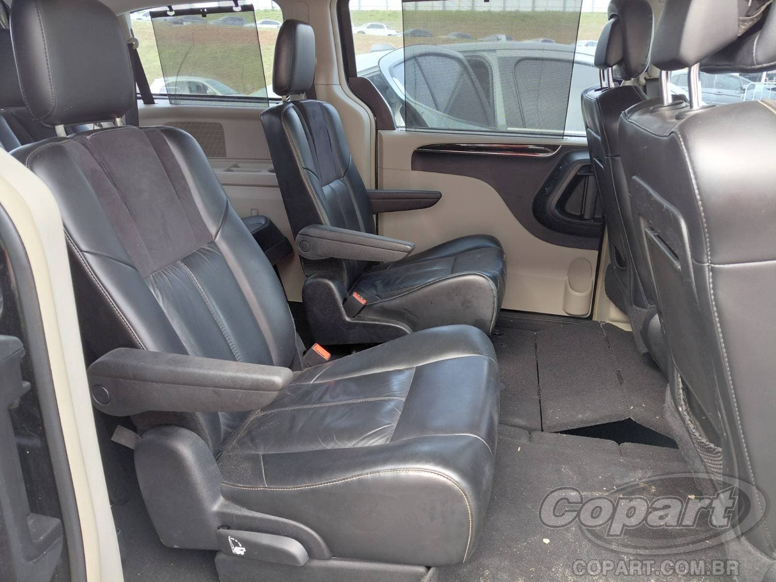 Chrysler Town Country 2014 — foto 6