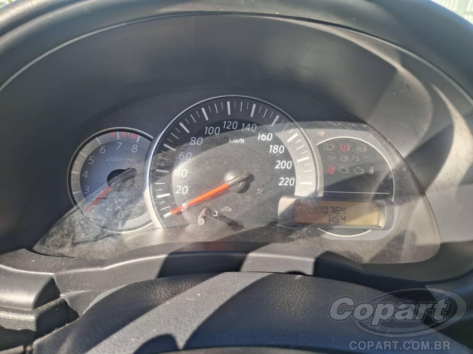 Nissan March 2015 — foto 8