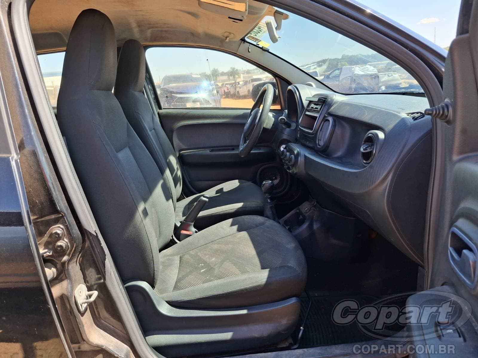 Fiat Mobi 2018 — foto 5